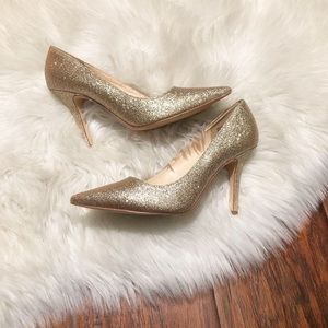 NINE WEST Gold Glitter Pumps